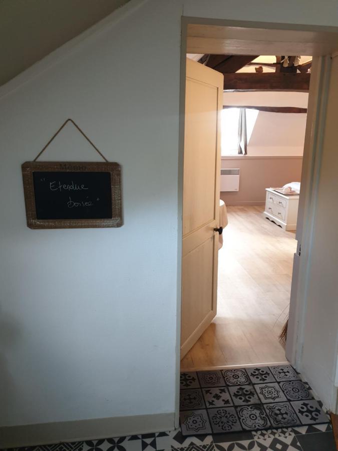 D'Anciennes "Chambres De Bonnes" Honfleur Eksteriør billede