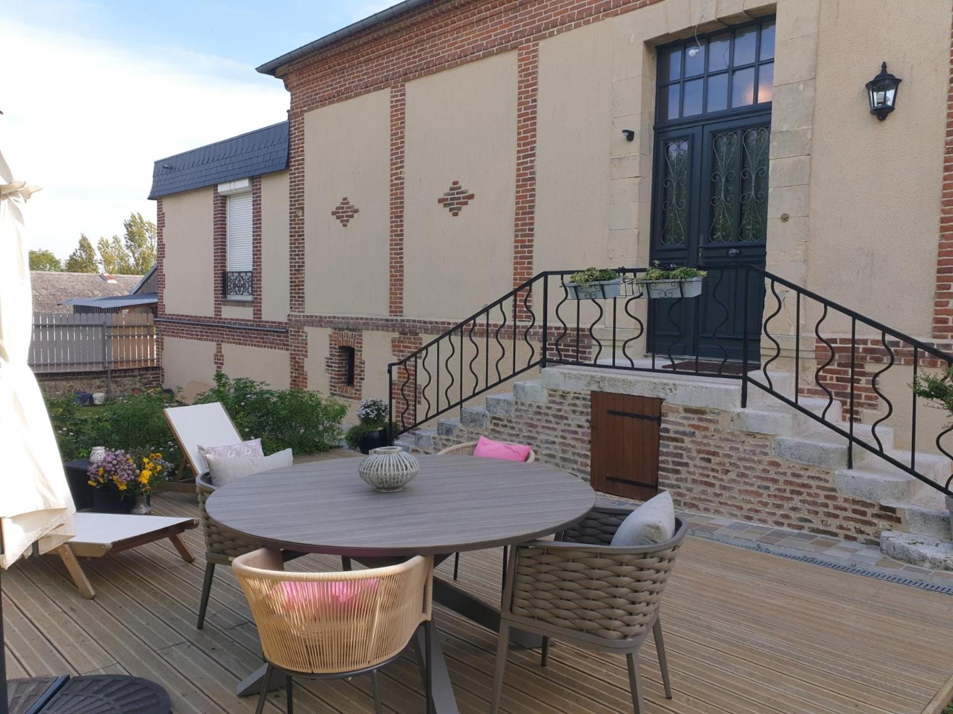 D'Anciennes "Chambres De Bonnes" Honfleur Eksteriør billede