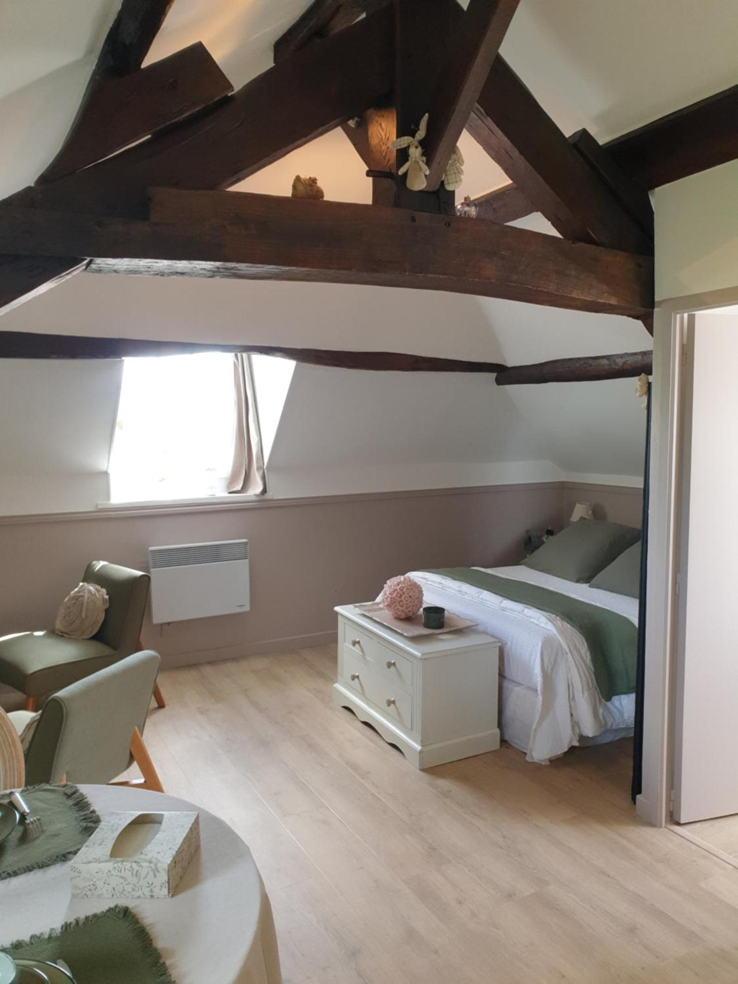 D'Anciennes "Chambres De Bonnes" Honfleur Eksteriør billede